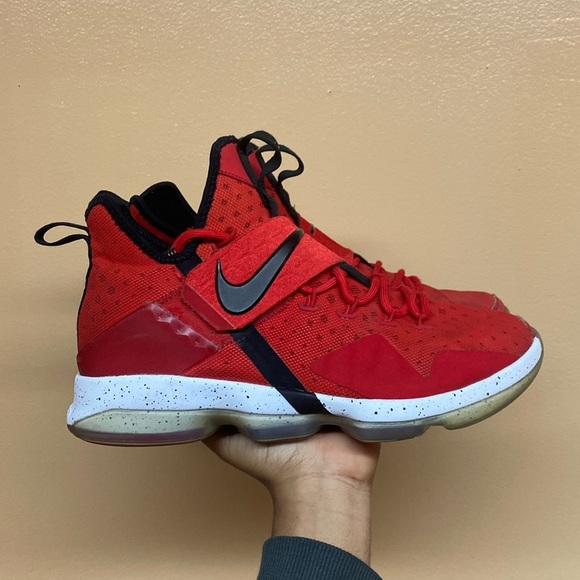 Nike Lebron 14 “Red Brick Road University Red” - Picture 1 of 17